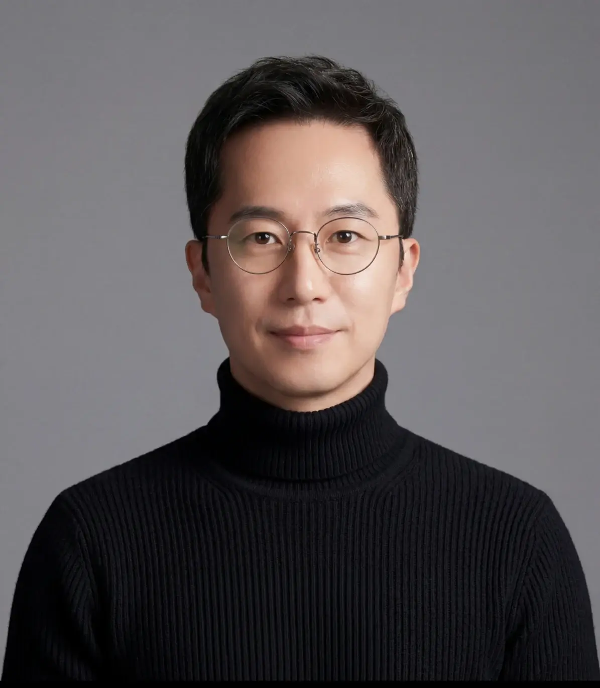 시인이자 교육 컨설턴트인 홍순철 공식 프로필 사진